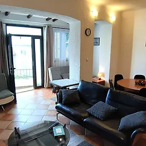 Vuzar Opatija