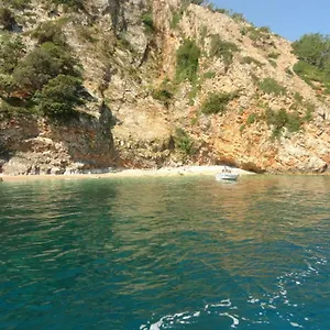 Ve-ro Opatija